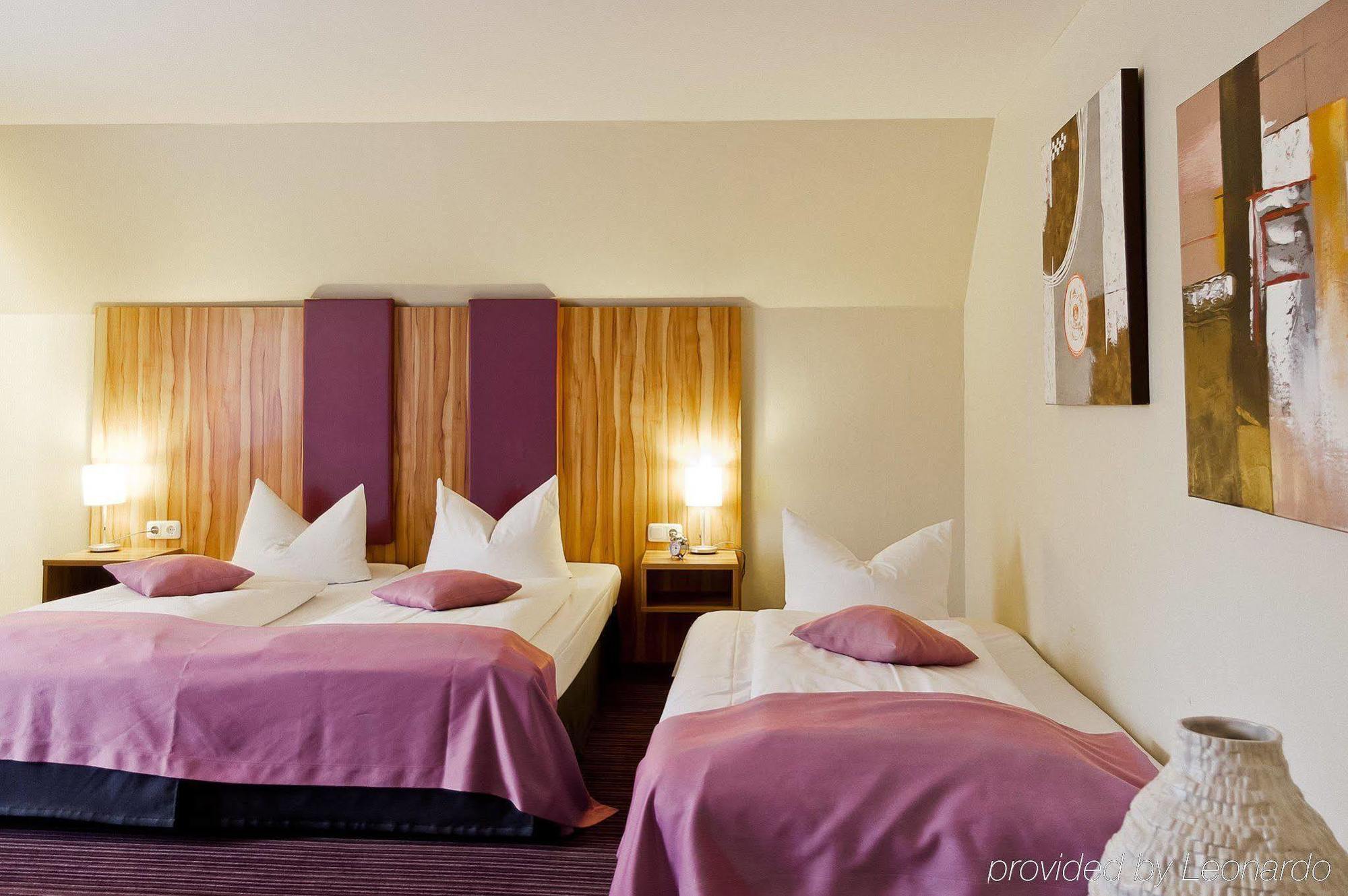 Arthotel Ana Style Аугсбург Экстерьер фото
